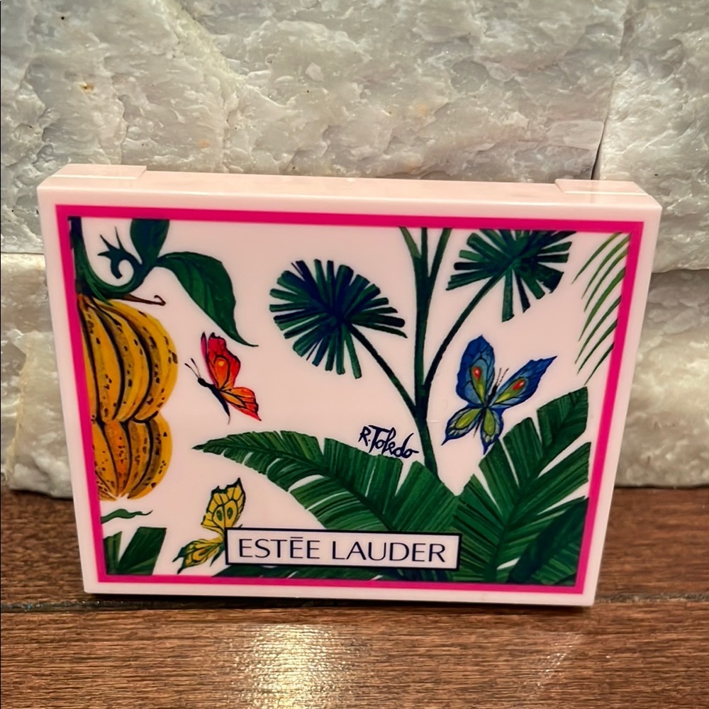Estée Lauder Bronze Goddess Compact in Pink NEW
